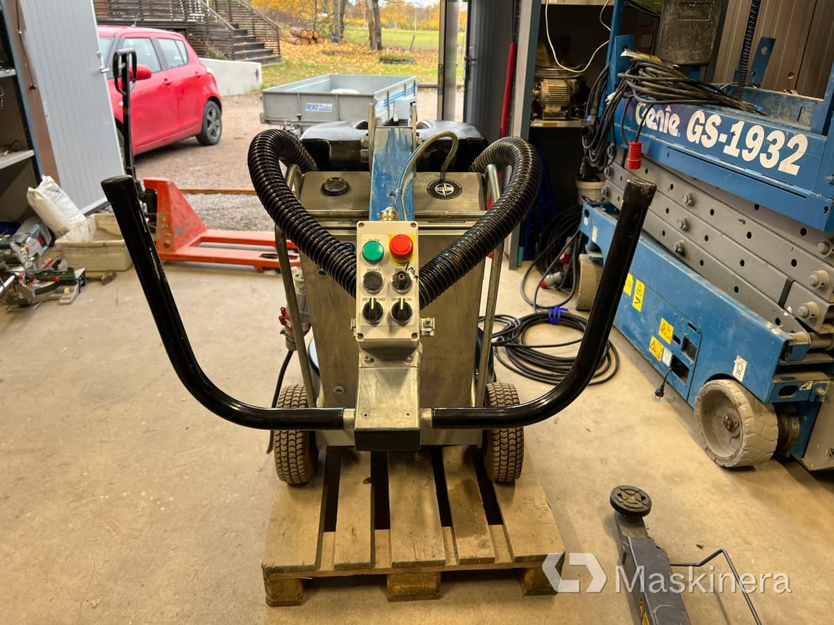 Golvslipmaskin HTC 650E Classic - 건설장비 : 사진 5 Golvslipmaskin HTC 650E Classic - 건설장비 : 사진 5