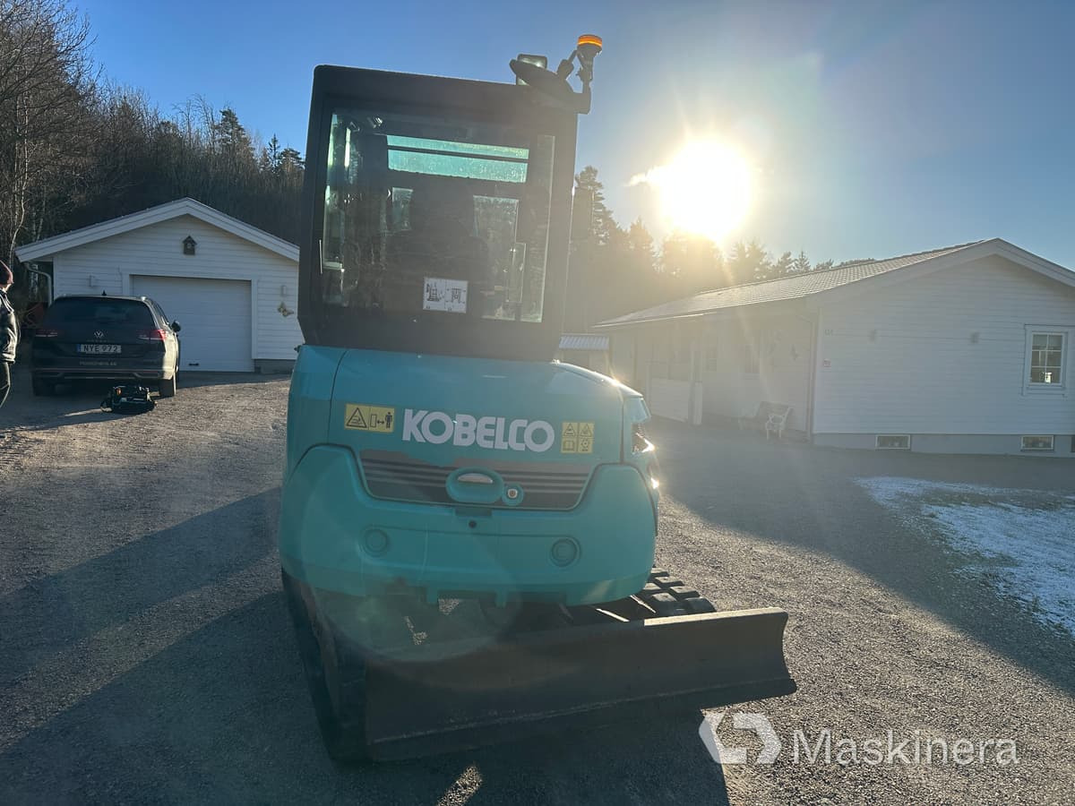 Grävmaskin Kobelco SK26 - 크롤러 굴삭기 : 사진 4 Grävmaskin Kobelco SK26 - 크롤러 굴삭기 : 사진 4