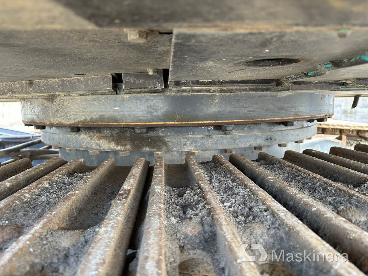 크롤러 굴삭기 Grävmaskin Kobelco SK270SRNLC-5 : 사진 47