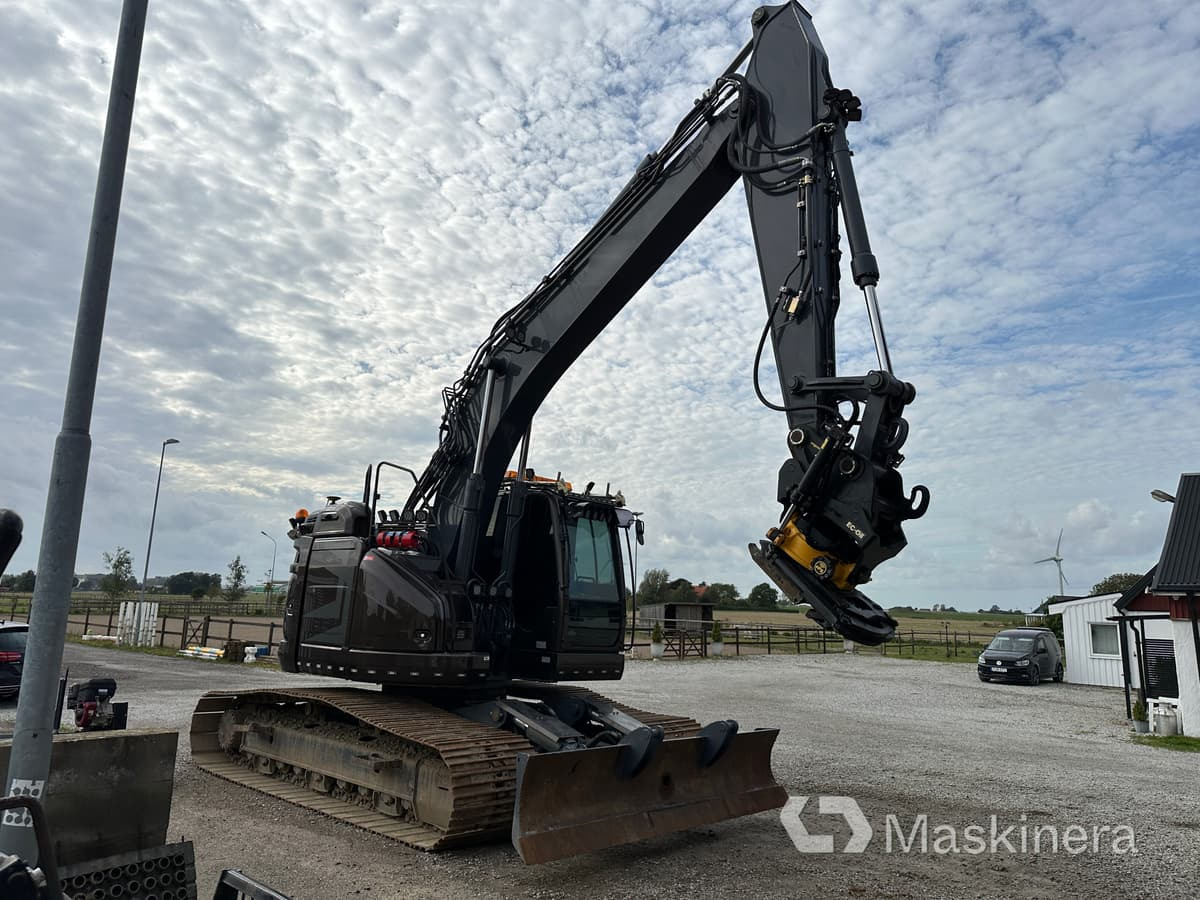 크롤러 굴삭기 Grävmaskin Kobelco SK270SRNLC-5 : 사진 7