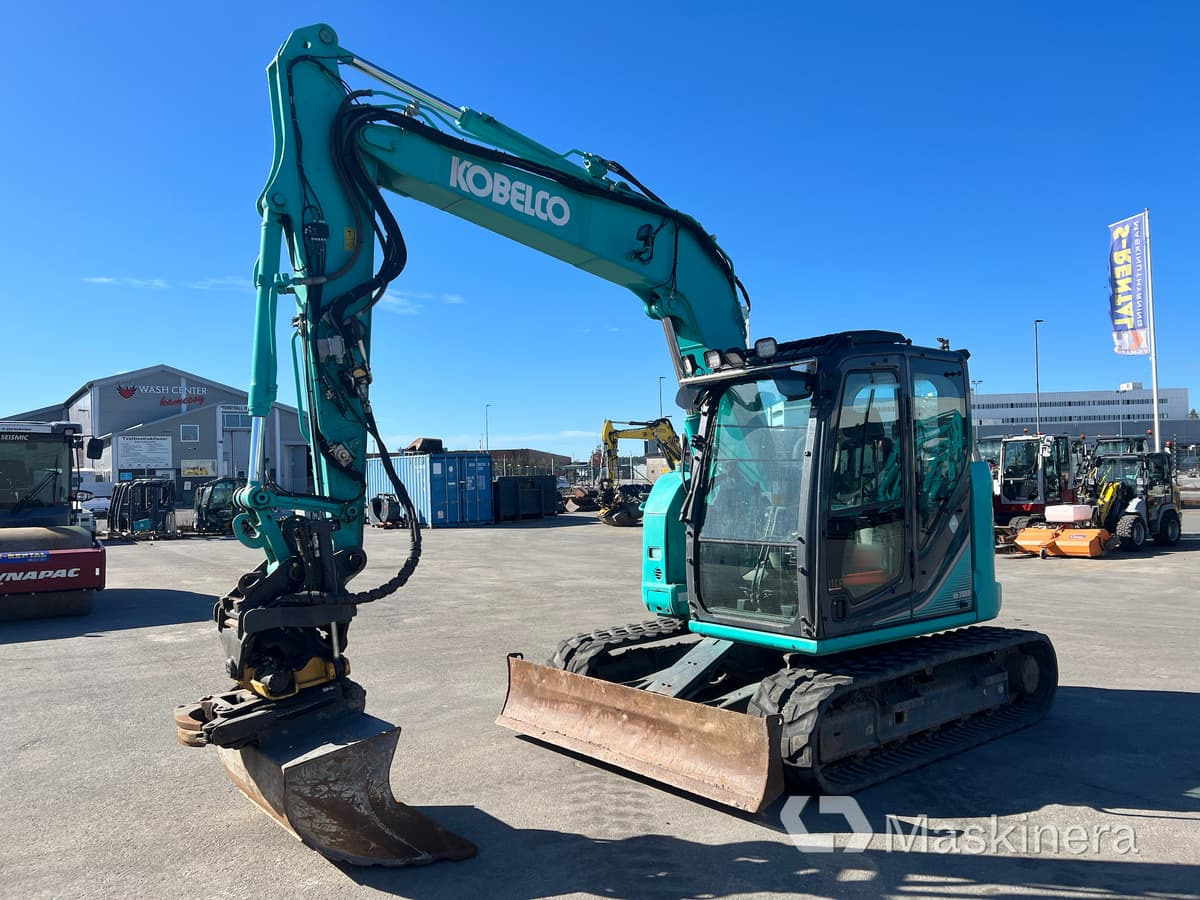 Grävmaskin Kobelco SK75SR-3E - 크롤러 굴삭기 : 사진 1 Grävmaskin Kobelco SK75SR-3E - 크롤러 굴삭기 : 사진 1