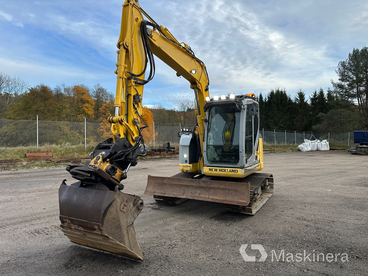 Grävmaskin New Holland Kobelco E70BSR-2 - 크롤러 굴삭기 : 사진 3 Grävmaskin New Holland Kobelco E70BSR-2 - 크롤러 굴삭기 : 사진 3