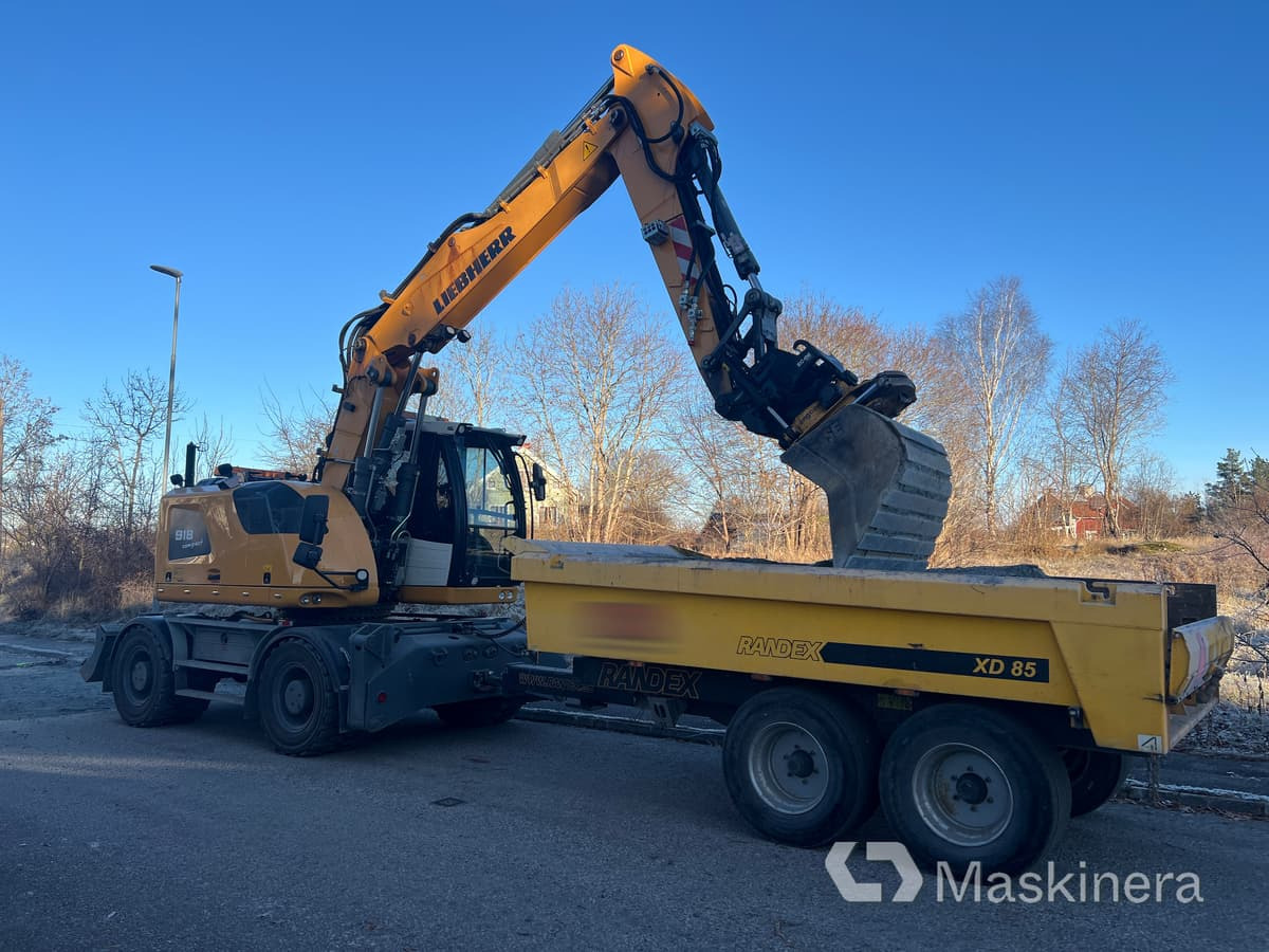 Hjulgrävare Liebherr 918 Compact Litronic med kärra - 크롤러 굴삭기 : 사진 1 Hjulgrävare Liebherr 918 Compact Litronic med kärra - 크롤러 굴삭기 : 사진 1