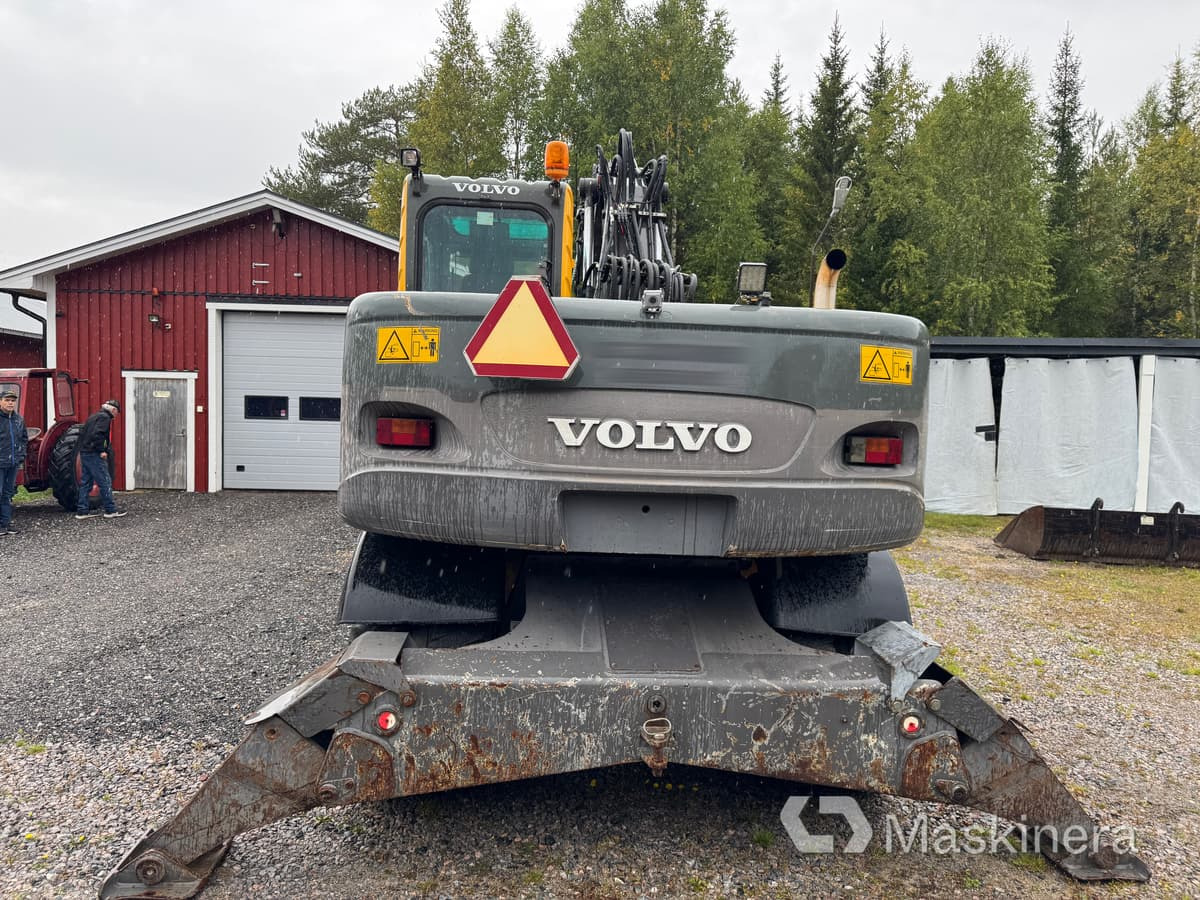 Hjulgrävare Volvo EW160B med tillbehör - 크롤러 굴삭기 : 사진 4 Hjulgrävare Volvo EW160B med tillbehör - 크롤러 굴삭기 : 사진 4