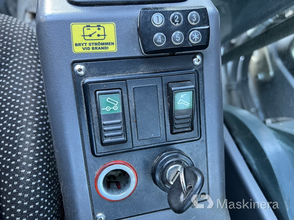 크롤러 굴삭기 Hjulgrävare Atlas 160 W med grävsystem : 사진 30 크롤러 굴삭기 Hjulgrävare Atlas 160 W med grävsystem : 사진 30