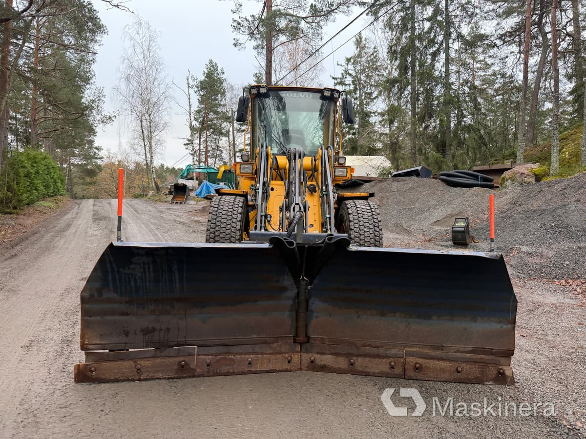 Hjullastare Volvo L50E med tillbehör - 휠 로더 : 사진 2 Hjullastare Volvo L50E med tillbehör - 휠 로더 : 사진 2