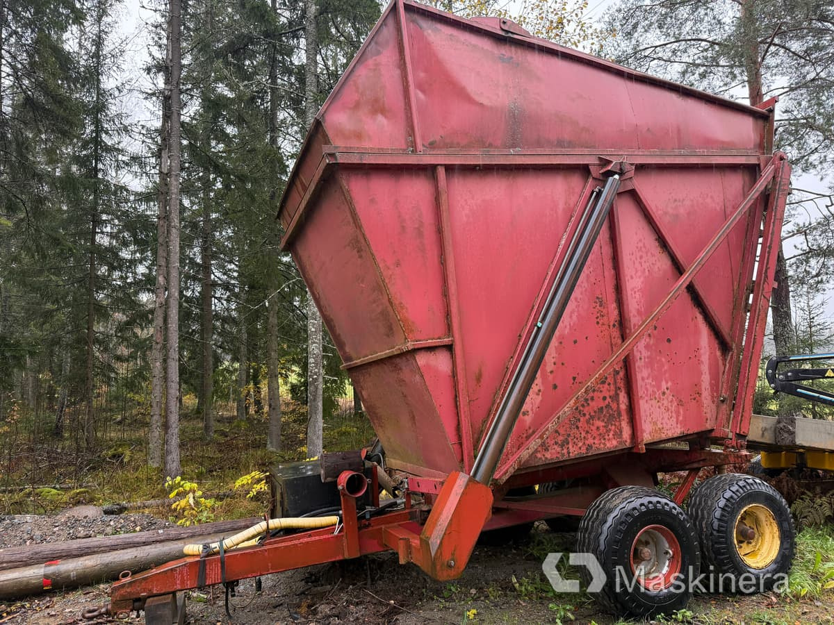 Höglastande & Högtippande Vagn - 농업용 기계 : 사진 1 Höglastande & Högtippande Vagn - 농업용 기계 : 사진 1