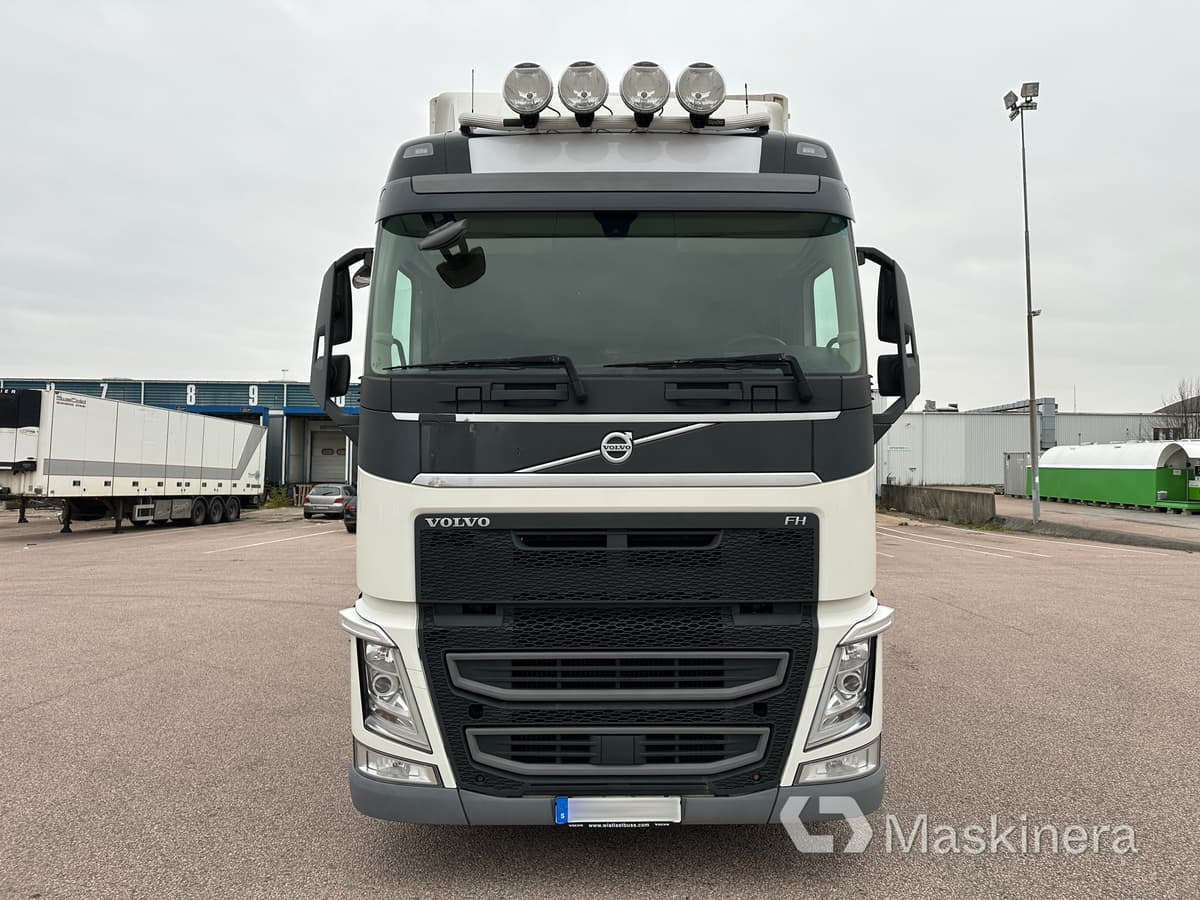 Lastbil Volvo FH 2018 Euro 6 - 박스 트럭 : 사진 3 Lastbil Volvo FH 2018 Euro 6 - 박스 트럭 : 사진 3