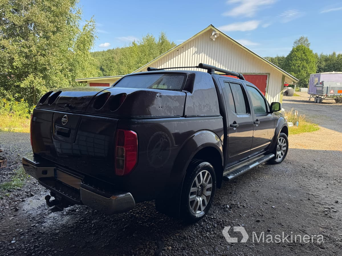 Pickup Nissan Navara (Repobjekt) - 소형 밴 : 사진 5 Pickup Nissan Navara (Repobjekt) - 소형 밴 : 사진 5