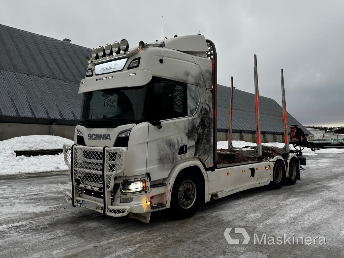 Scania R650B6X4NB Timmerekipage Scania R650B med kran och HLM Släp - 목재 트럭 : 사진 1 Scania R650B6X4NB Timmerekipage Scania R650B med kran och HLM Släp - 목재 트럭 : 사진 1