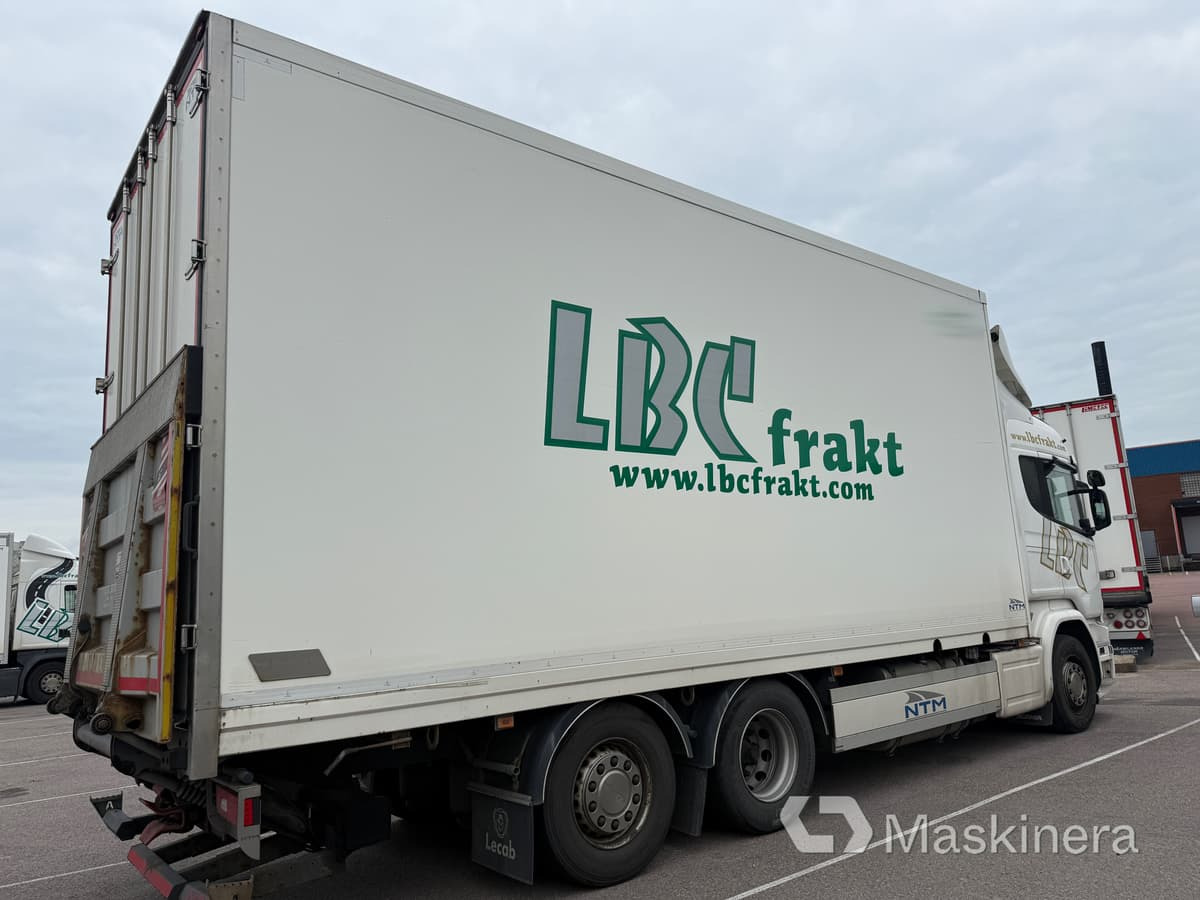 Skåpbil Scania R520 - 박스 트럭 : 사진 4 Skåpbil Scania R520 - 박스 트럭 : 사진 4