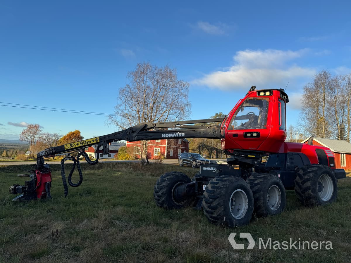 Skördare Komatsu XH 911 CX-6 - 산림용 수확기 : 사진 1 Skördare Komatsu XH 911 CX-6 - 산림용 수확기 : 사진 1