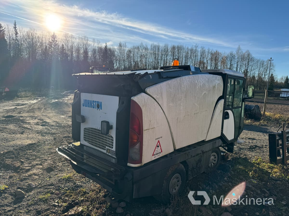 Sopmaskin Johnston Compact 142A 101T (Rep. objekt) - 거리 청소 차량 : 사진 5 Sopmaskin Johnston Compact 142A 101T (Rep. objekt) - 거리 청소 차량 : 사진 5
