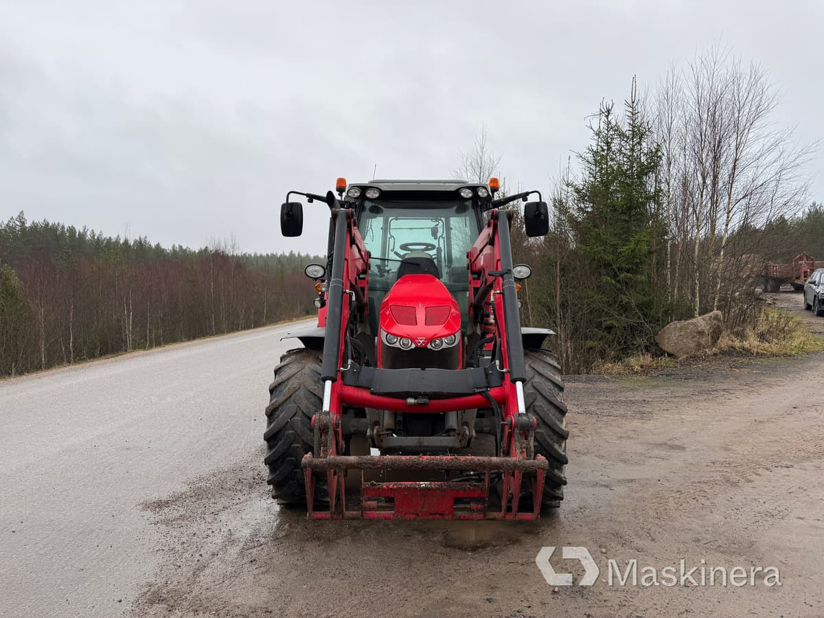 Traktor Massey Ferguson MF 5613 med Frontlastare - 장궤형 트랙터 : 사진 2 Traktor Massey Ferguson MF 5613 med Frontlastare - 장궤형 트랙터 : 사진 2