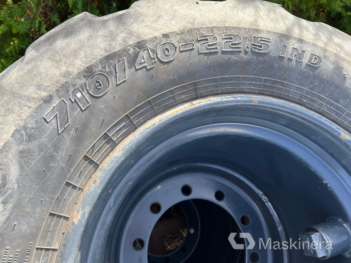 Trelleborg Excavator T480 Däck på fälg Trelleborg T480, 710/40-22,5, 4 st - 휠 및 타이어 패키지 건설기계 용 : 사진 4 Trelleborg Excavator T480 Däck på fälg Trelleborg T480, 710/40-22,5, 4 st - 휠 및 타이어 패키지 건설기계 용 : 사진 4