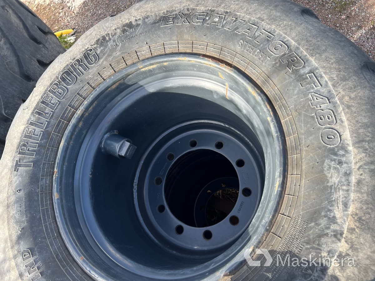 Trelleborg Excavator T480 Däck på fälg Trelleborg T480, 710/40-22,5, 4 st - 휠 및 타이어 패키지 건설기계 용 : 사진 3 Trelleborg Excavator T480 Däck på fälg Trelleborg T480, 710/40-22,5, 4 st - 휠 및 타이어 패키지 건설기계 용 : 사진 3