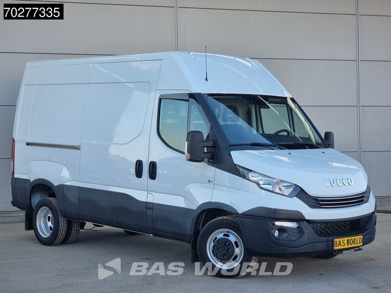 Iveco Daily 35C16 Automaat L2H2 160PK Dubbellucht 3,5t Trekhaak Airco Cruise L2 10m3 Airco Trekhaak Cruise control - 패널 밴 : 사진 3 Iveco Daily 35C16 Automaat L2H2 160PK Dubbellucht 3,5t Trekhaak Airco Cruise L2 10m3 Airco Trekhaak Cruise control - 패널 밴 : 사진 3