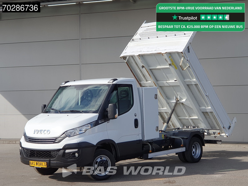 Iveco Daily 35C18 3.0L Automaat Kipper met Kist Dubbellucht 3,5t Trekhaak Airco Euro6 Tipper Kieper Benne 2m3 Airco Trekhaak Cruise control - 덤프 밴 : 사진 1 Iveco Daily 35C18 3.0L Automaat Kipper met Kist Dubbellucht 3,5t Trekhaak Airco Euro6 Tipper Kieper Benne 2m3 Airco Trekhaak Cruise control - 덤프 밴 : 사진 1
