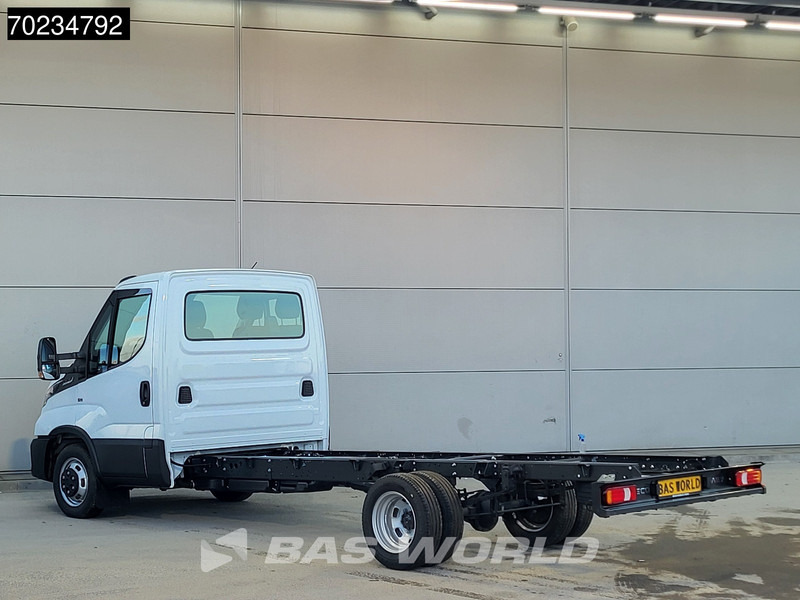 Iveco Daily 35C18 Automaat 410wb Dubbellucht 2025model Chassis Cabine ACC Navi Fahrgestell Airco - 밴 : 사진 2 Iveco Daily 35C18 Automaat 410wb Dubbellucht 2025model Chassis Cabine ACC Navi Fahrgestell Airco - 밴 : 사진 2