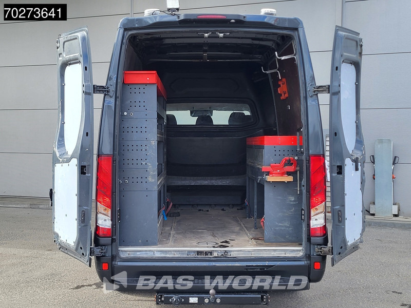 Iveco Daily 35S16 Dubbel Cabine Automaat 3,5t Trekhaak Werkplaatsinrichting LED Airco Cruise Camera Parkeersensoren DC Doka Mixto 8m3 Airco - 패널 밴 : 사진 5 Iveco Daily 35S16 Dubbel Cabine Automaat 3,5t Trekhaak Werkplaatsinrichting LED Airco Cruise Camera Parkeersensoren DC Doka Mixto 8m3 Airco - 패널 밴 : 사진 5