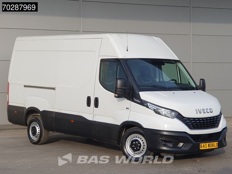 Iveco Daily 35S18 3.0L Automaat L2H2 3,5t Trekhaak 180PK LED Navi Airco Cruise Camera Euro6 L2 12m3 Airco Trekhaak Cruise control - 패널 밴 : 사진 5 Iveco Daily 35S18 3.0L Automaat L2H2 3,5t Trekhaak 180PK LED Navi Airco Cruise Camera Euro6 L2 12m3 Airco Trekhaak Cruise control - 패널 밴 : 사진 5