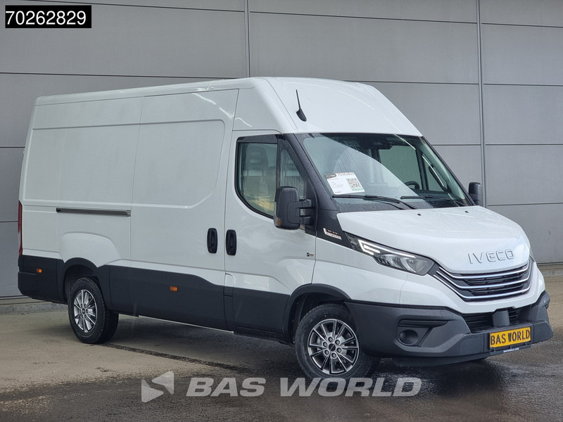 Iveco Daily 35S21 3.0L Automaat 2025 model L2H2 Trekhaak Tacho ACC LED CarPlay Velgen Camera L2H2 12m3 Airco Trekhaak - 패널 밴 : 사진 2 Iveco Daily 35S21 3.0L Automaat 2025 model L2H2 Trekhaak Tacho ACC LED CarPlay Velgen Camera L2H2 12m3 Airco Trekhaak - 패널 밴 : 사진 2