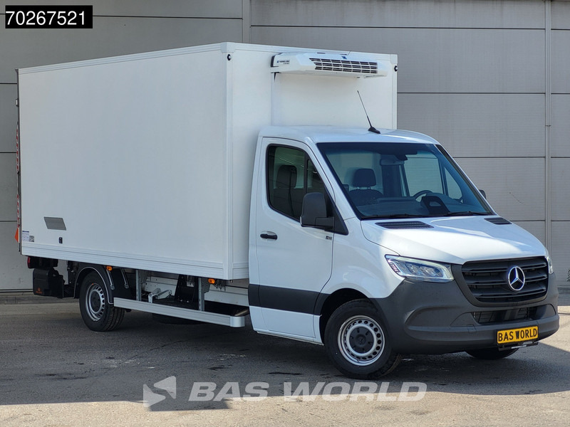 Mercedes-Benz Sprinter 317 CDI Koelwagen Vriezer Laadklep Thermo King V-200 MAX 230V Stekker LED Airco 10inch MBUX CarPlay Euro6 Koel Koeler Kühl Kühle - 냉동 밴 : 사진 5 Mercedes-Benz Sprinter 317 CDI Koelwagen Vriezer Laadklep Thermo King V-200 MAX 230V Stekker LED Airco 10inch MBUX CarPlay Euro6 Koel Koeler Kühl Kühle - 냉동 밴 : 사진 5