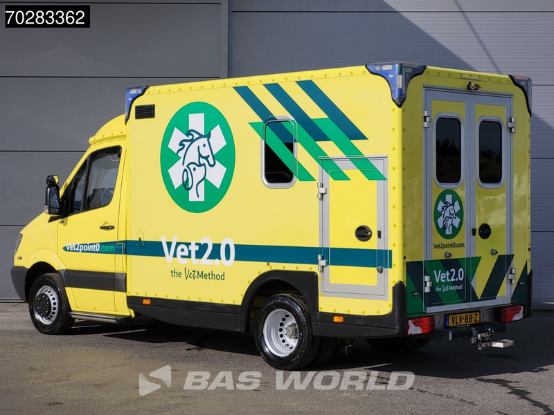 Mercedes-Benz Sprinter 519 CDI MARGE! 3.0L V6 Automaat 190PK Ambulance Trekhaak Airco Cruise APK 02-2026 Euro6 Rettungswagen Krankenwagen 13m3 Airco Tr - 구급차 : 사진 2 Mercedes-Benz Sprinter 519 CDI MARGE! 3.0L V6 Automaat 190PK Ambulance Trekhaak Airco Cruise APK 02-2026 Euro6 Rettungswagen Krankenwagen 13m3 Airco Tr - 구급차 : 사진 2