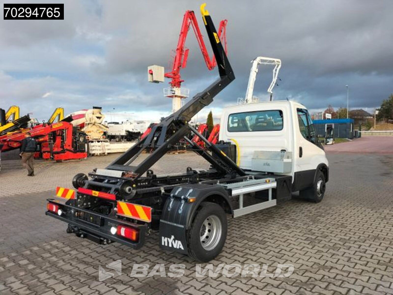 Iveco Daily 70C18 5 Tonnes Hooklift Euro 6 A/C - 덤프 밴 : 사진 5 Iveco Daily 70C18 5 Tonnes Hooklift Euro 6 A/C - 덤프 밴 : 사진 5