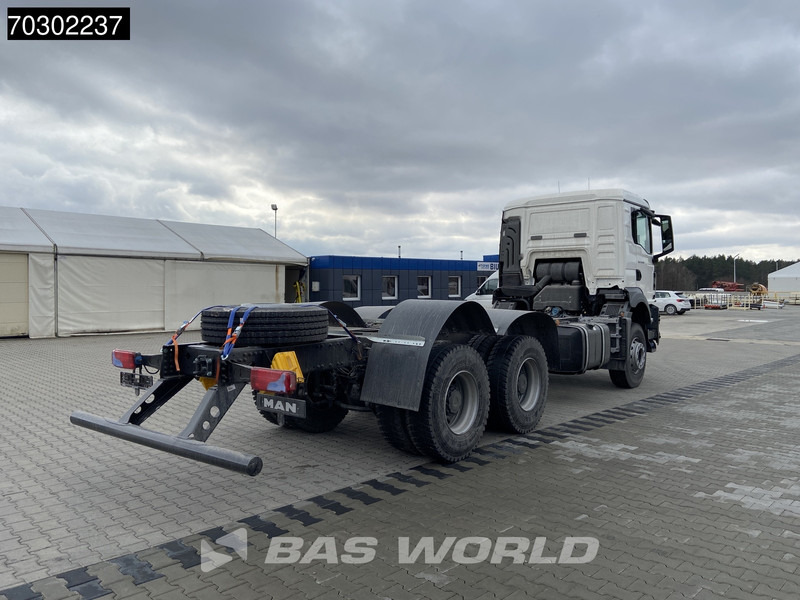 MAN TGS 33.400 6X4 NEW 6x4 chassis Big-Axle Manual Airco EURO 2 - 캡 새시 트럭 : 사진 5 MAN TGS 33.400 6X4 NEW 6x4 chassis Big-Axle Manual Airco EURO 2 - 캡 새시 트럭 : 사진 5