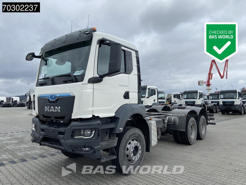MAN TGS 33.400 6X4 NEW 6x4 chassis Big-Axle Manual Airco EURO 2 - 캡 새시 트럭 : 사진 1 MAN TGS 33.400 6X4 NEW 6x4 chassis Big-Axle Manual Airco EURO 2 - 캡 새시 트럭 : 사진 1