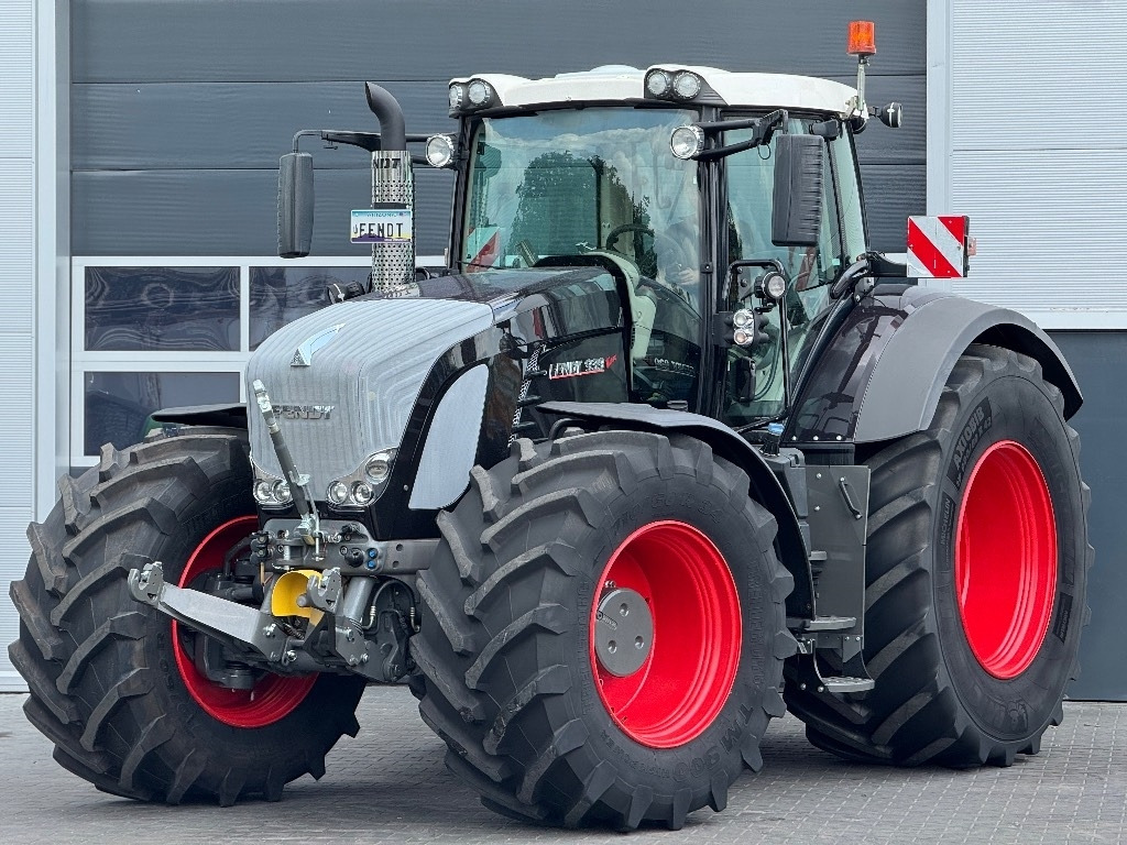 Fendt 939 Vario SCR Profi Plus - 장궤형 트랙터 : 사진 2 Fendt 939 Vario SCR Profi Plus - 장궤형 트랙터 : 사진 2
