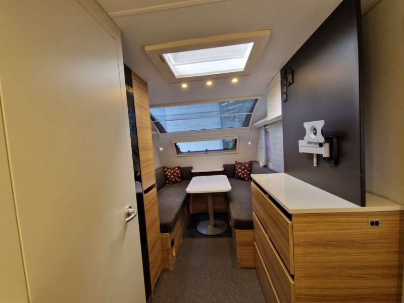 ADRIA ACTION 391 LH - 캐러밴 : 사진 5 ADRIA ACTION 391 LH - 캐러밴 : 사진 5