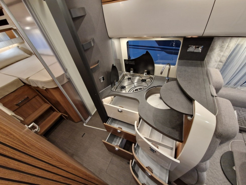 신규 통합 모터홈 Carthago Carthago C2 Tourer I Mercedes 145 RB-LE : 사진 9