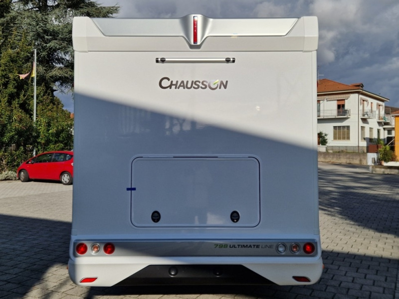 Chausson 798 Ultimate Line - 세미 통합 모터홈 : 사진 3 Chausson 798 Ultimate Line - 세미 통합 모터홈 : 사진 3