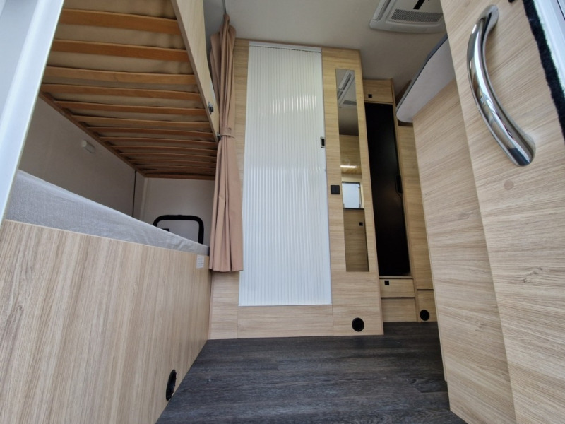 Chausson C656 First Line - 알코브 모터홈 : 사진 5 Chausson C656 First Line - 알코브 모터홈 : 사진 5