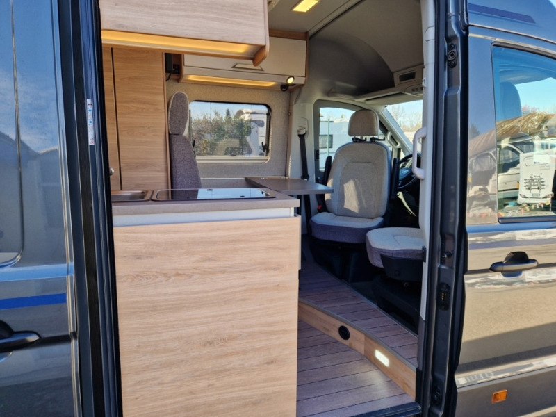 Knaus Boxdrive 680 ME MAN - 캠핑 밴 : 사진 4 Knaus Boxdrive 680 ME MAN - 캠핑 밴 : 사진 4