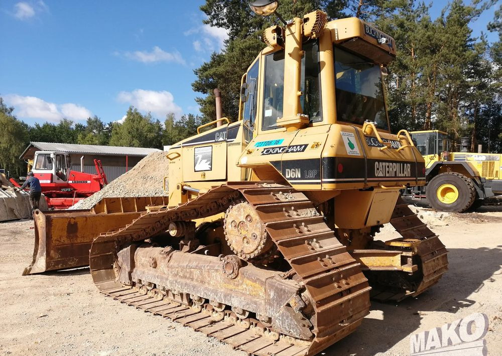 Caterpillar D6N LGP - 불도저 : 사진 3 Caterpillar D6N LGP - 불도저 : 사진 3