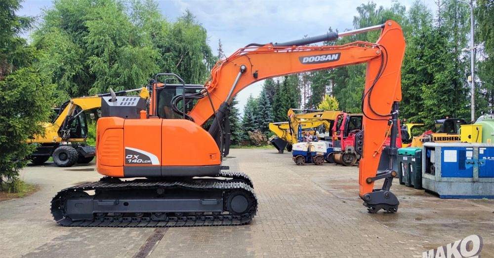 Doosan DX140LCR-5 - 크롤러 굴삭기 : 사진 5 Doosan DX140LCR-5 - 크롤러 굴삭기 : 사진 5
