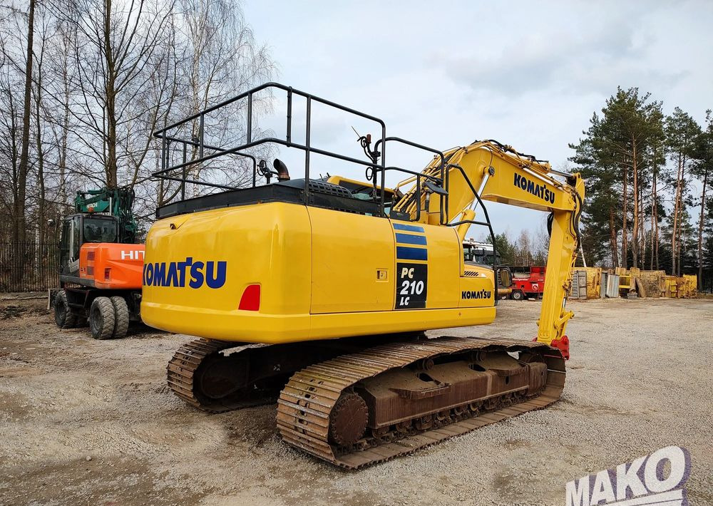 Komatsu PC210 LC-10 - 크롤러 굴삭기 : 사진 5 Komatsu PC210 LC-10 - 크롤러 굴삭기 : 사진 5