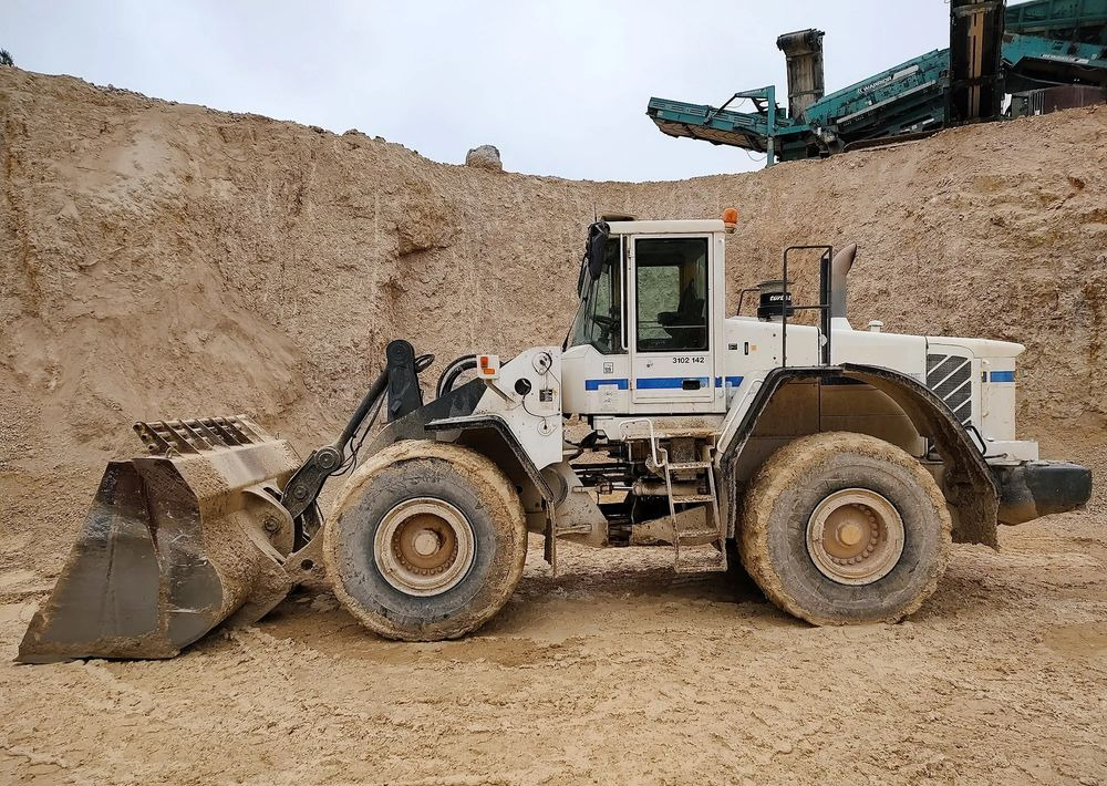 Volvo L180E - 휠 로더 : 사진 2 Volvo L180E - 휠 로더 : 사진 2