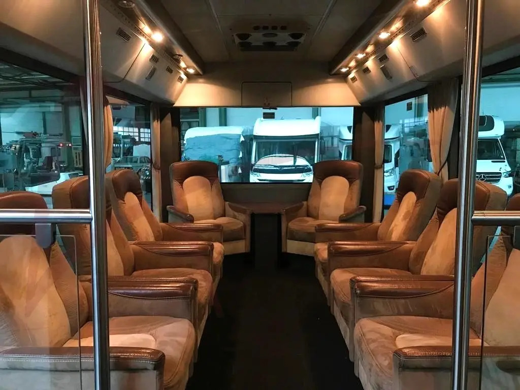 CONTRAC COBUS 2400 - 공항버스 : 사진 3 CONTRAC COBUS 2400 - 공항버스 : 사진 3