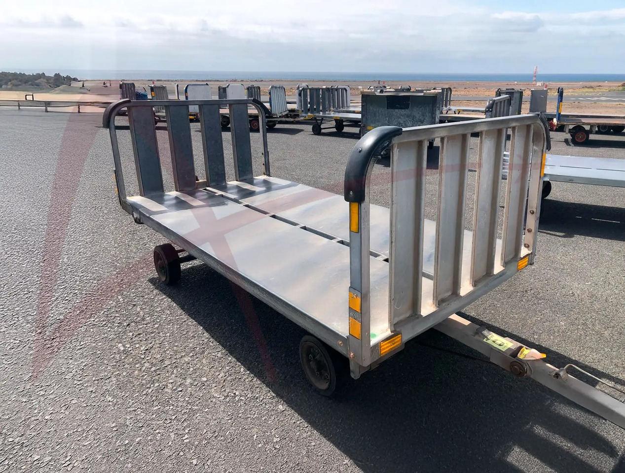 EINSA CE-2 - 지상 지원 장비 : 사진 1 EINSA CE-2 - 지상 지원 장비 : 사진 1