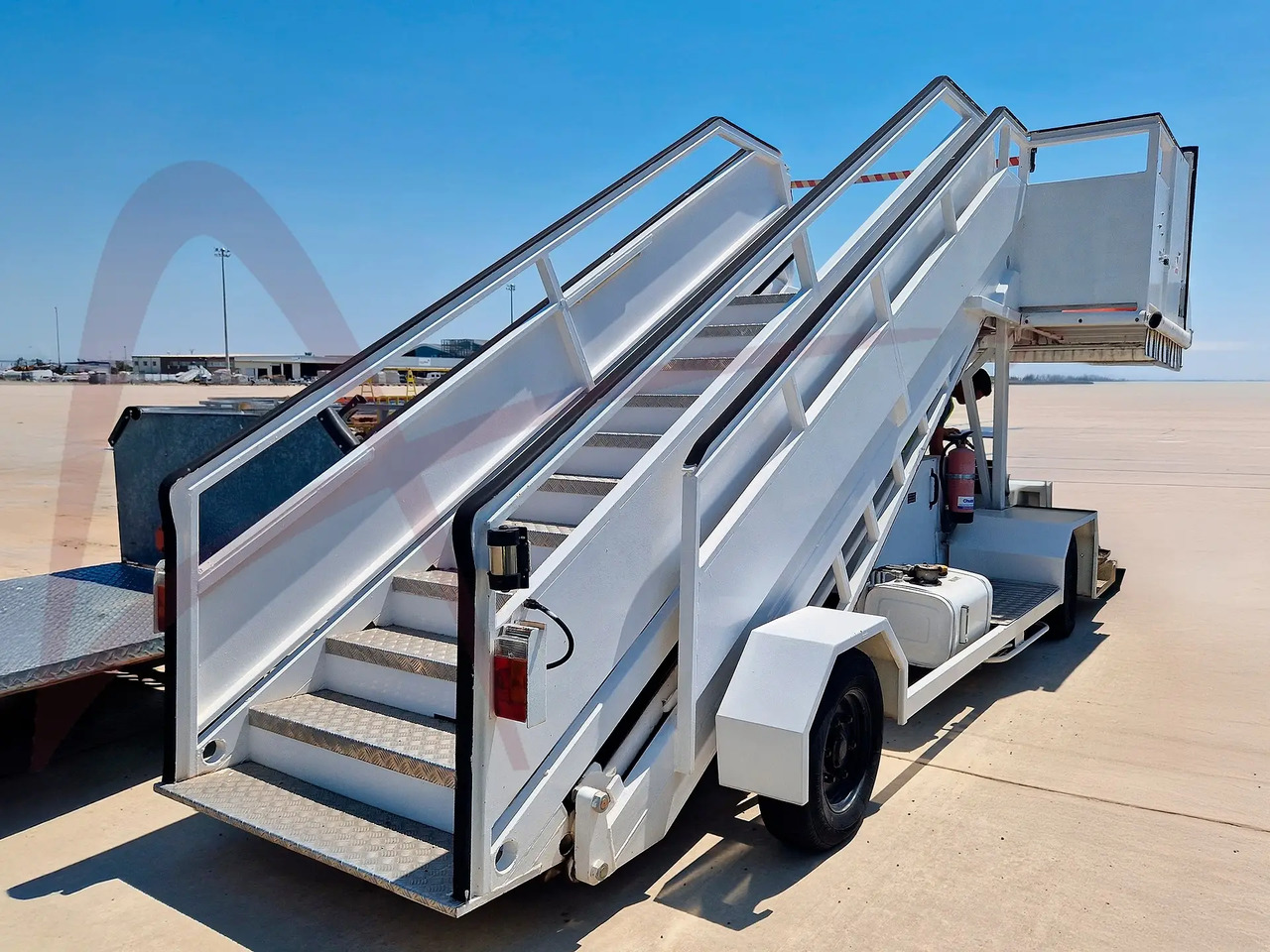 EINSA EDA-18425 - 탑승 계단 : 사진 3 EINSA EDA-18425 - 탑승 계단 : 사진 3