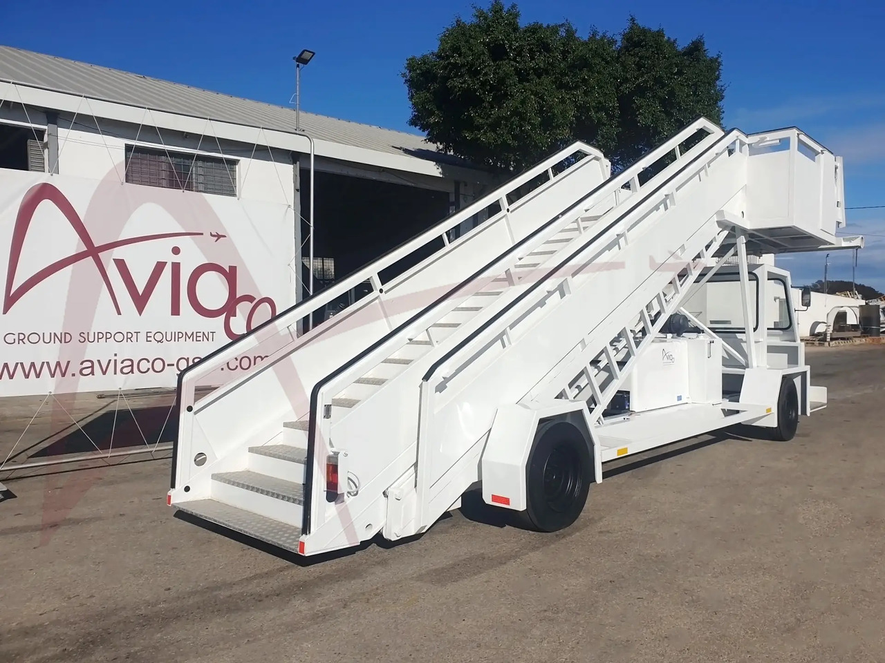 EINSA EDU-WIDE - 탑승 계단 : 사진 1 EINSA EDU-WIDE - 탑승 계단 : 사진 1