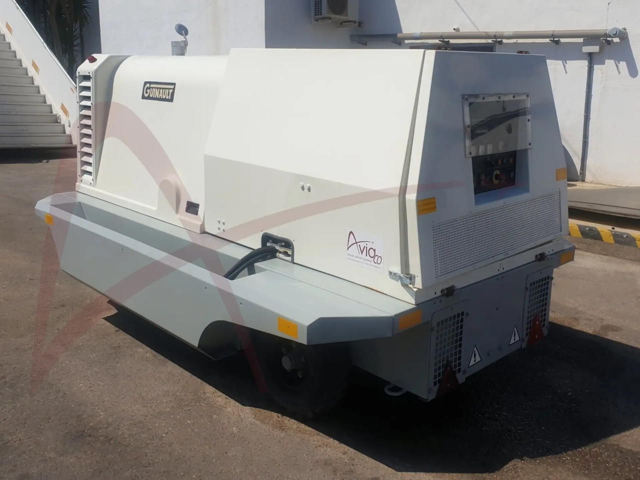 GUINAULT GA120V18D2100 - 지상 동력 장치 : 사진 2 GUINAULT GA120V18D2100 - 지상 동력 장치 : 사진 2