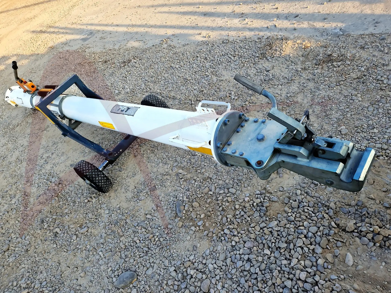 HYDRO TOWB757-C - 지상 지원 장비 : 사진 2 HYDRO TOWB757-C - 지상 지원 장비 : 사진 2