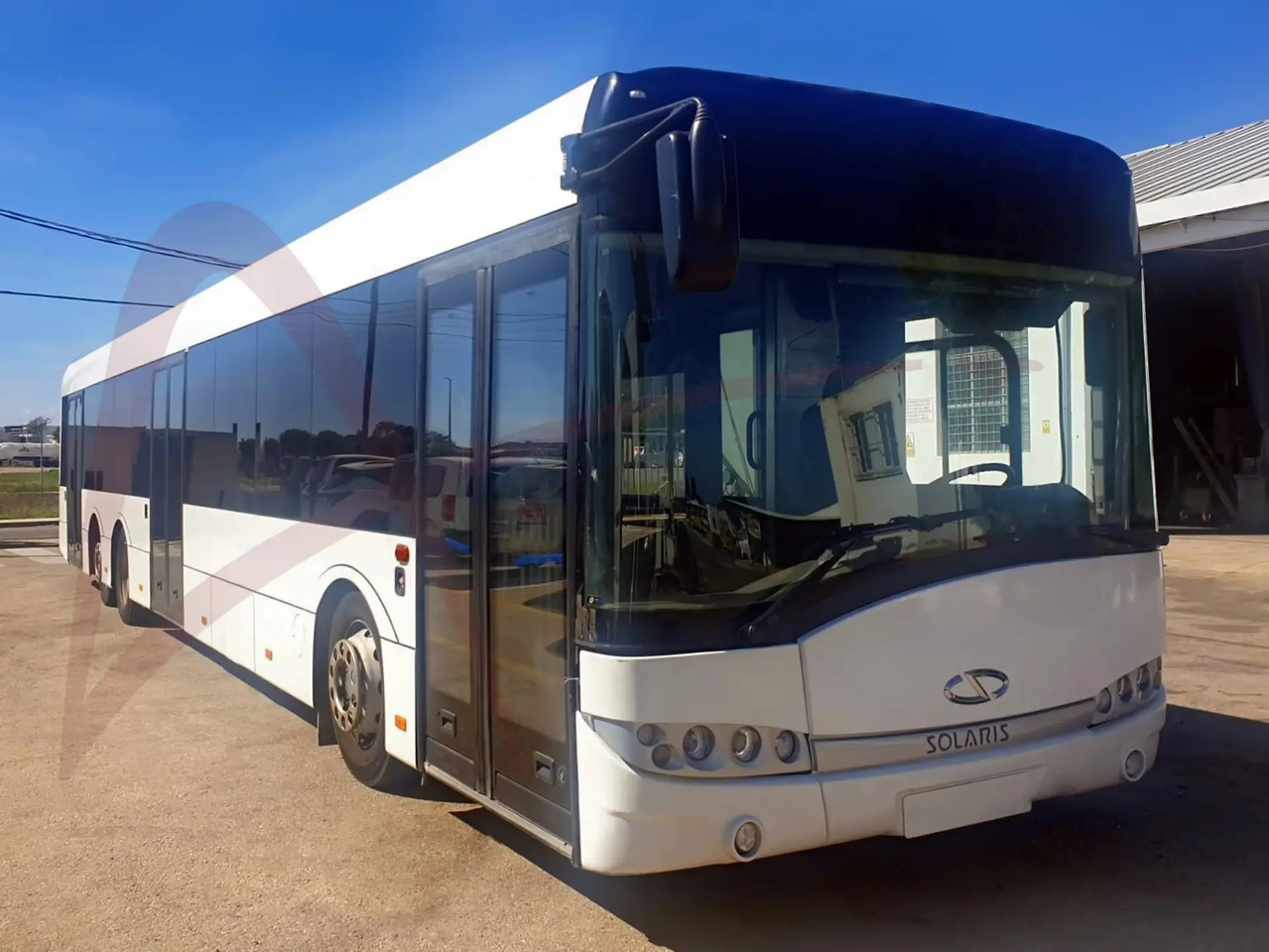 SOLARIS URBINO 15 - 공항버스 : 사진 1 SOLARIS URBINO 15 - 공항버스 : 사진 1