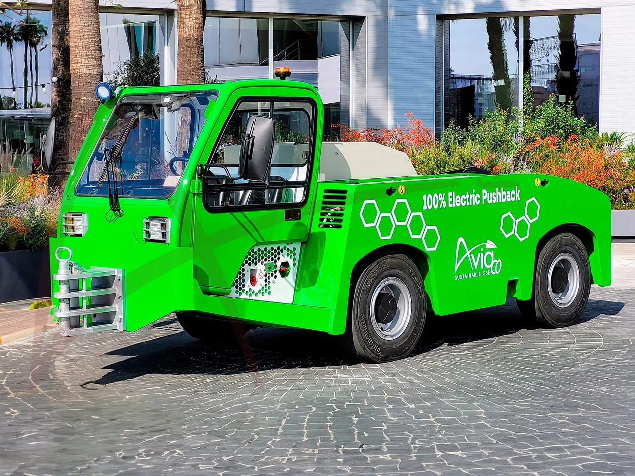 TLD TMX-150/12 Electric - 푸시백 트랙터 : 사진 1 TLD TMX-150/12 Electric - 푸시백 트랙터 : 사진 1
