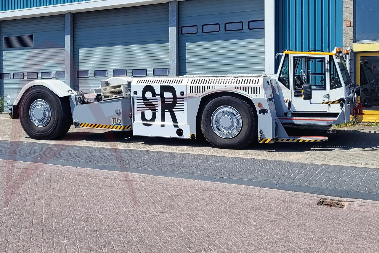 TLD TPX-500-MTS - 푸시백 트랙터 : 사진 2 TLD TPX-500-MTS - 푸시백 트랙터 : 사진 2